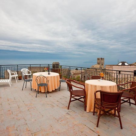 Hotel Moderno Erice Buitenkant foto